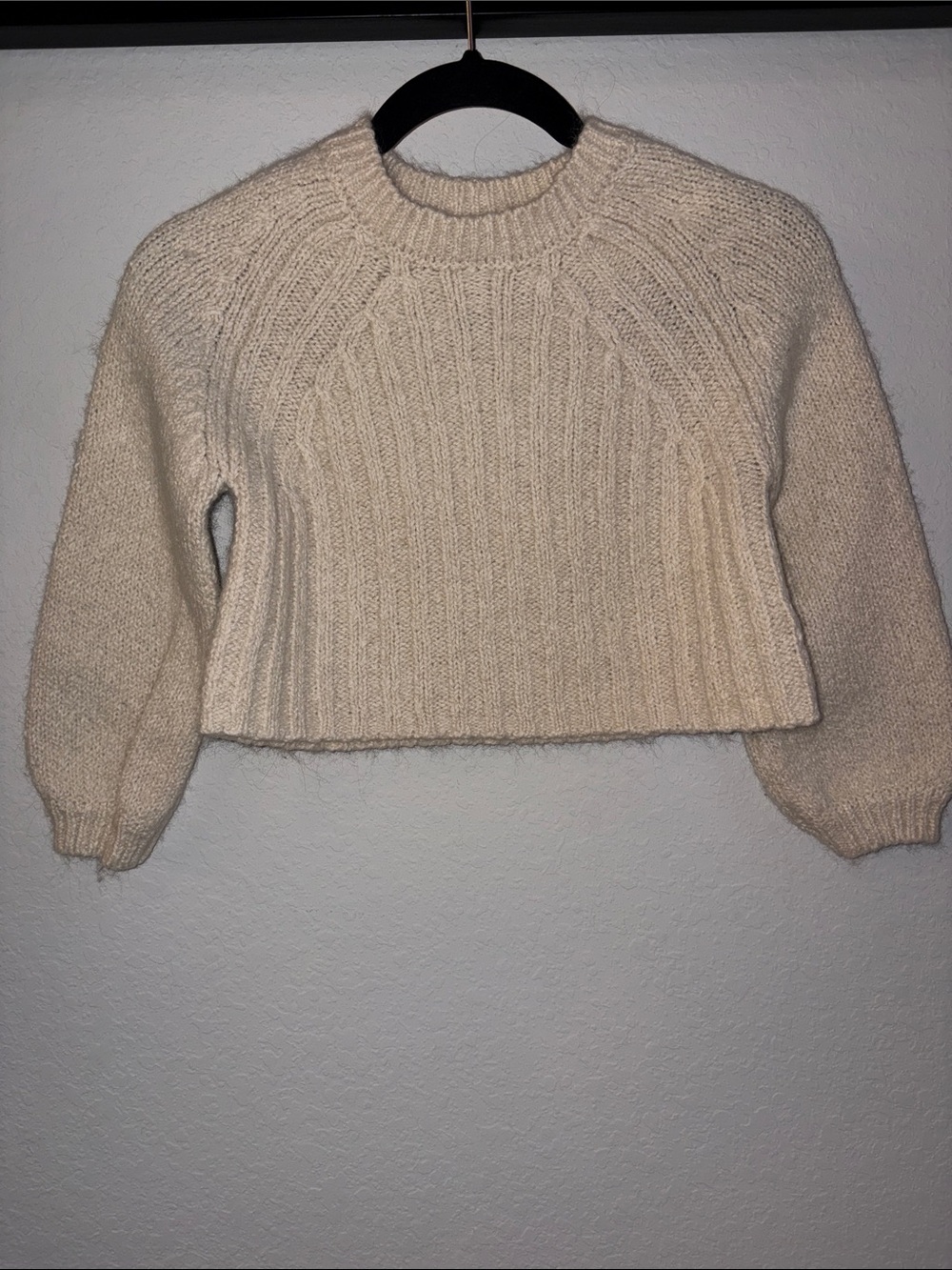 Zara Cream Ribbed Cropped Crewneck Sweater